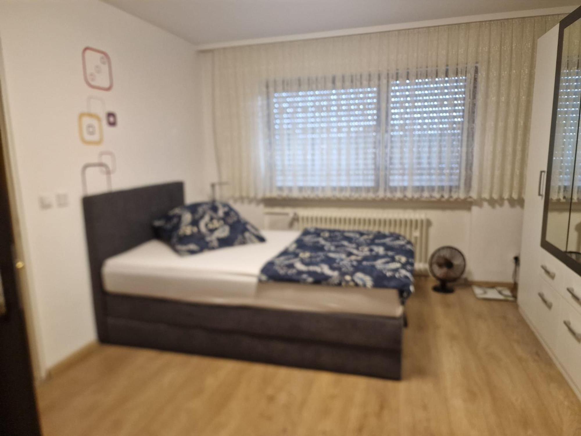 A Special Room In A Private German Style Home Мангейм Экстерьер фото